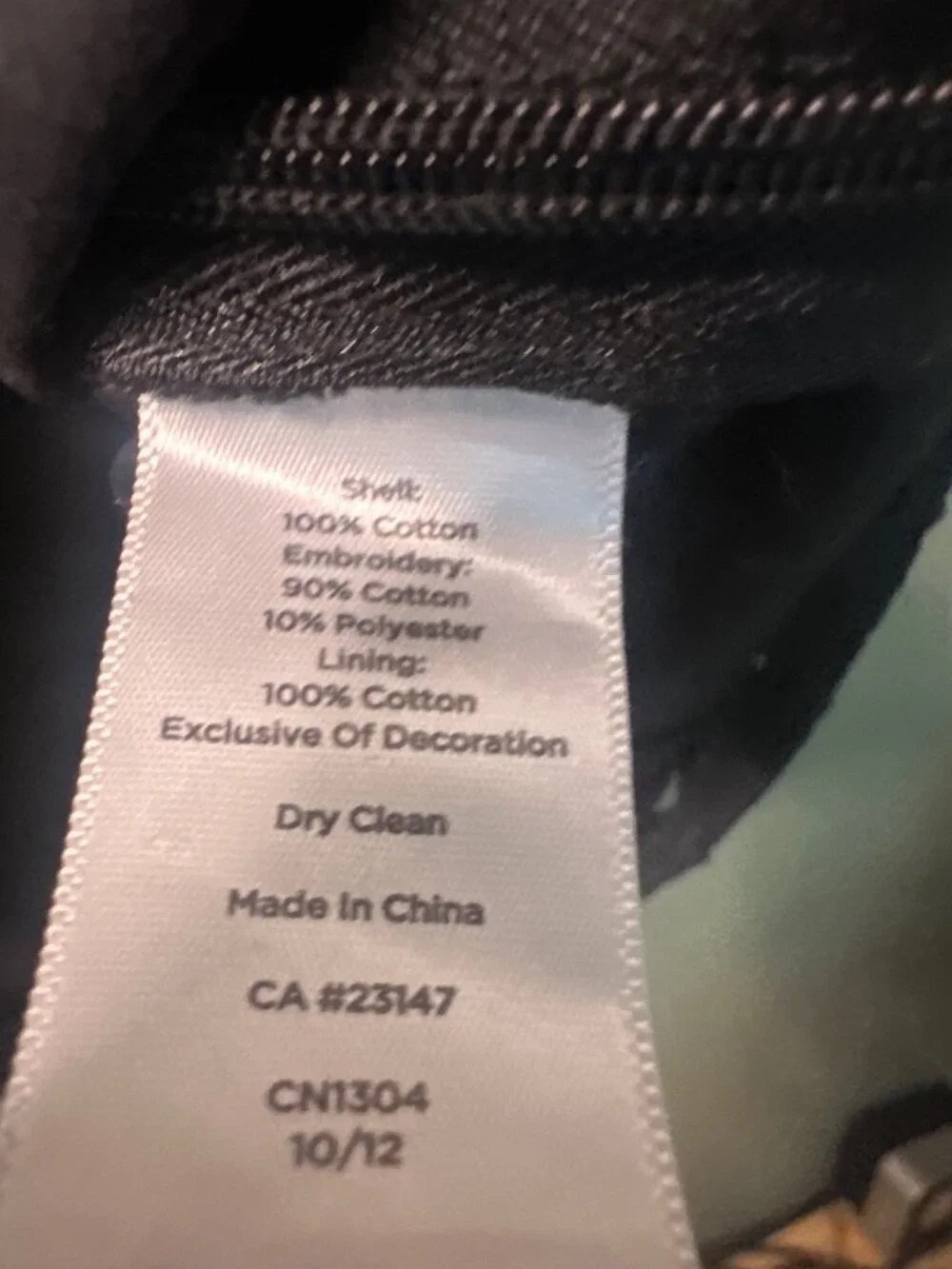 Talbots Size 8P Sleeveless Cotton Blouse Embroidered Collar Zip Back Top - Picture 4 of 6